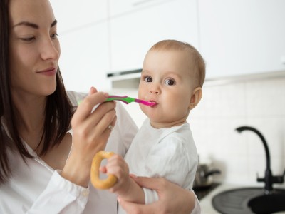 Bé Ăn Dặm Đúng Cách Theo Từng Tháng Tuổi